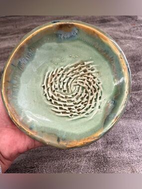 Enterprise Handmade 5" Art Pottery Garlic Grater Zester Plate Dipping Dish